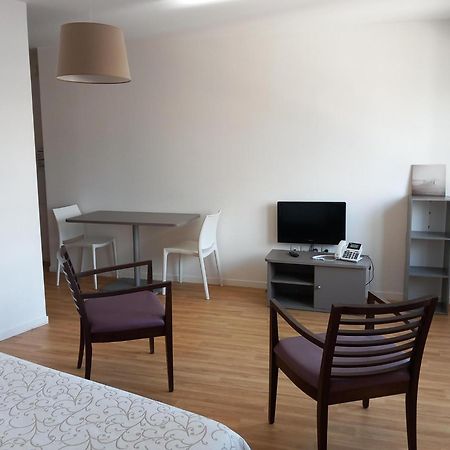Residence Services Seniors Espace Et Vie Le Mans Esterno foto