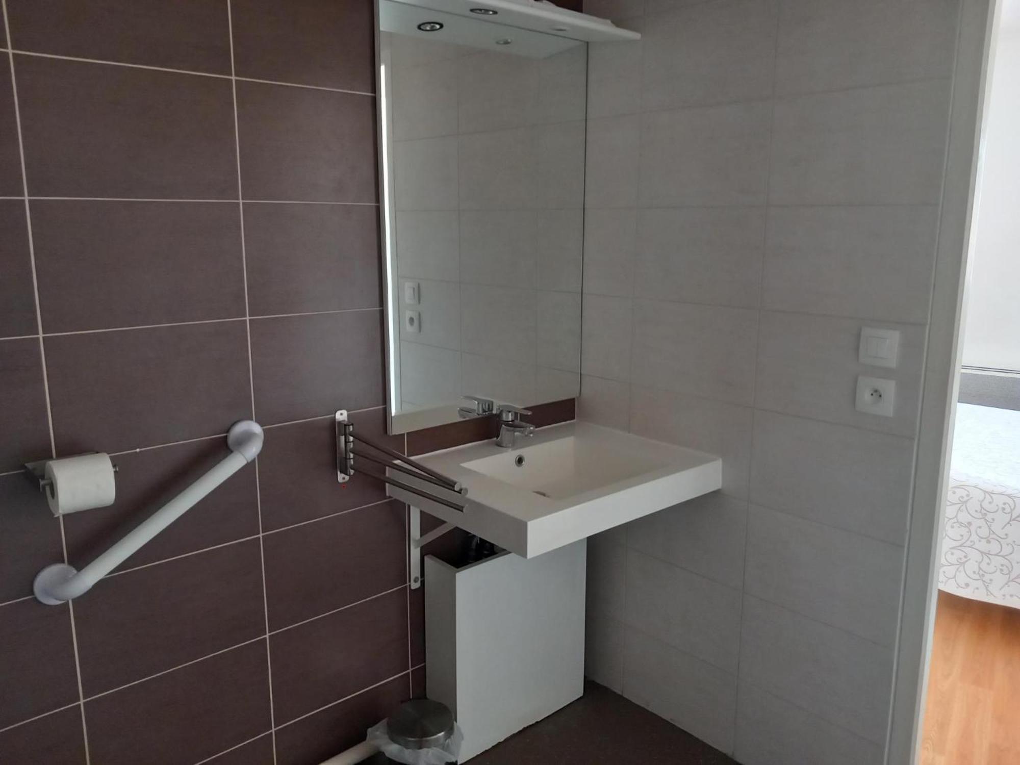 Residence Services Seniors Espace Et Vie Le Mans Esterno foto